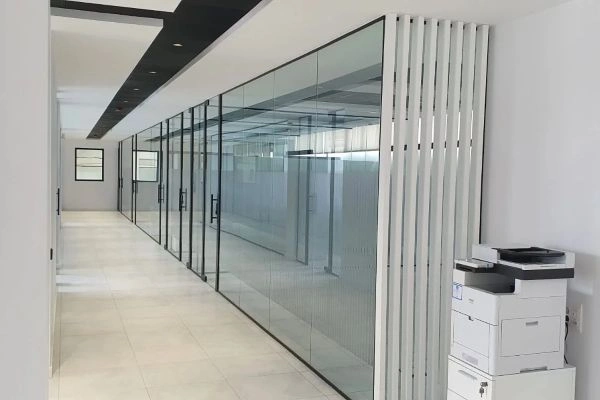Trabajo de cristalería en Pamplona y Navarra